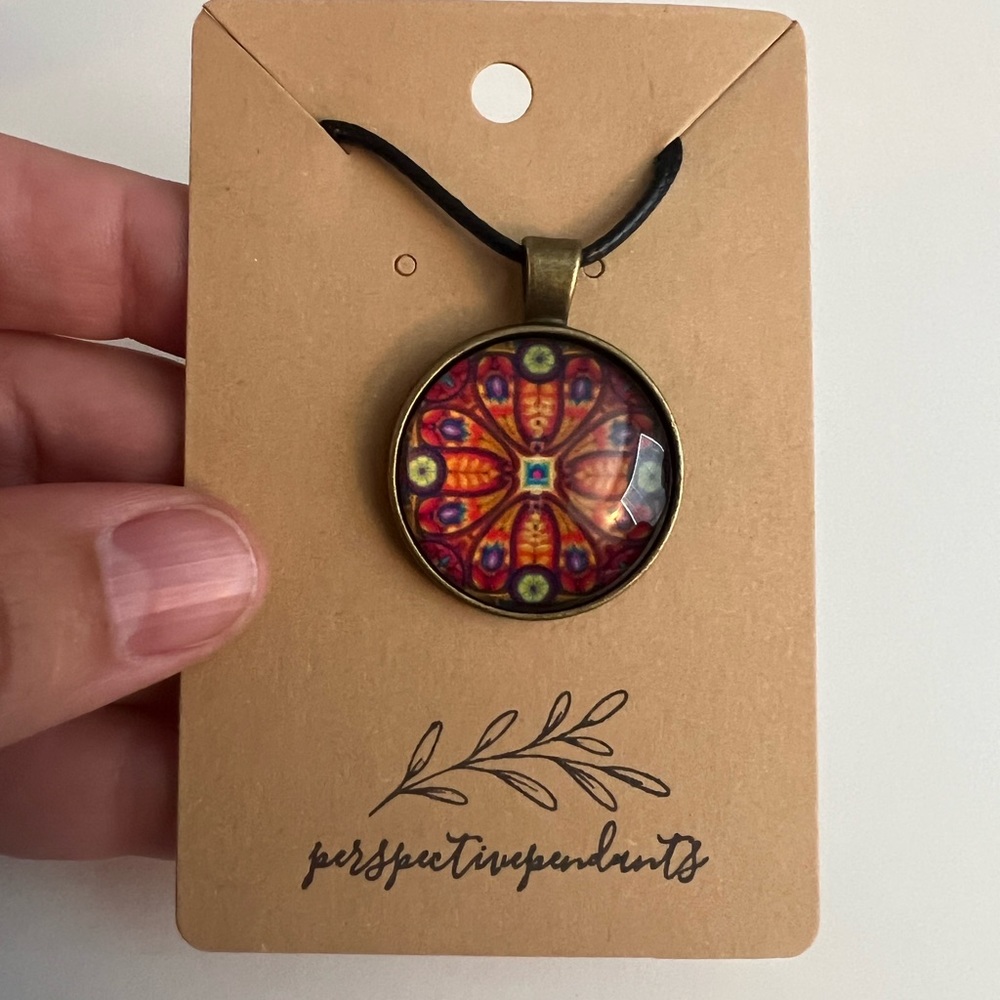 Handmade Cabochon Pendant Necklace 🌿